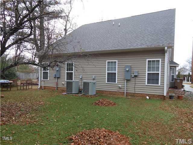 836 N Taylor St, Wake Forest, NC 27587