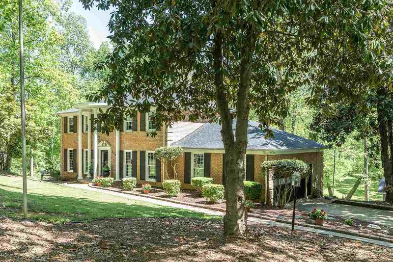 836 Whispering Wind Way, Burlington, NC 27217