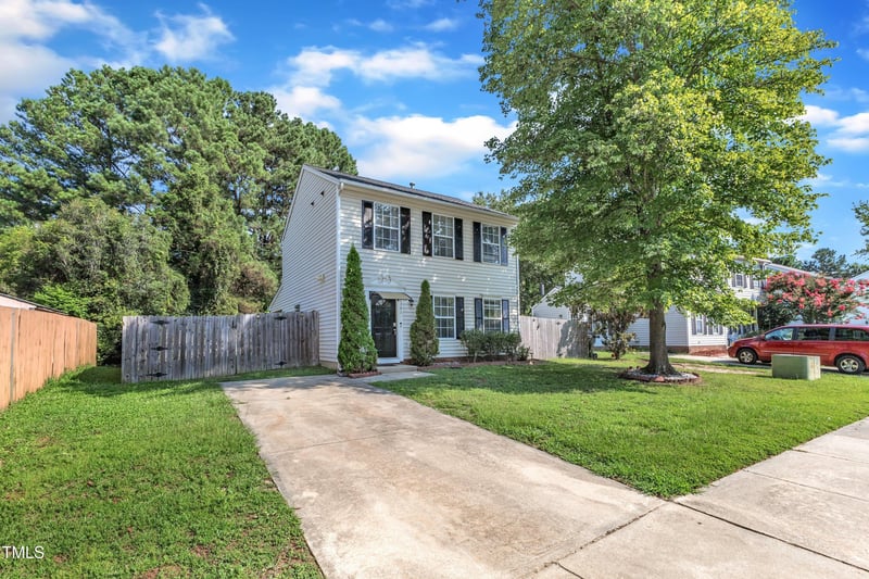 8361 Mcguire Dr, Raleigh, NC 27616