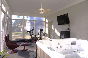 8363 King Rd, Fayetteville, NC 28306