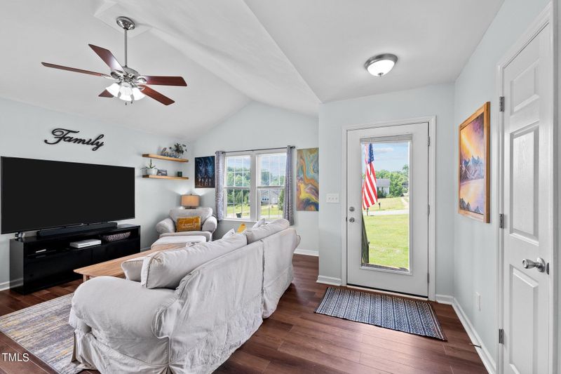 8366 Silas Dr, Snow Camp, NC 27349