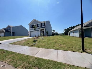 837 Kenyon Spring Dr, Zebulon, NC 27597