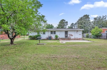 837 Montclair Rd, Fayetteville, NC 28314