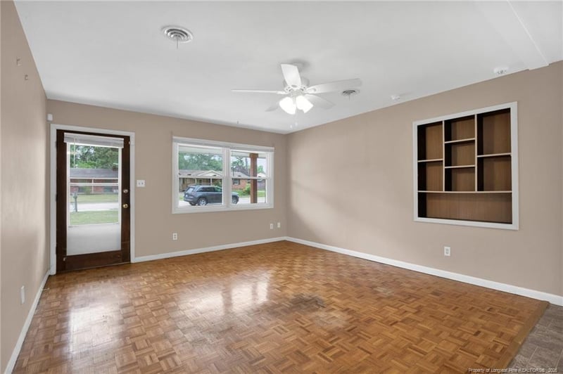 837 Montclair Rd, Fayetteville, NC 28314