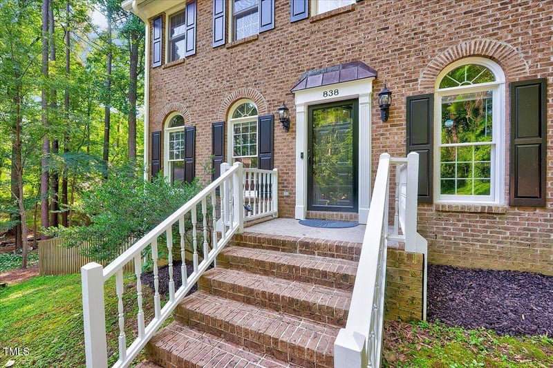838 Joyner Ct, Wake Forest, NC 27587