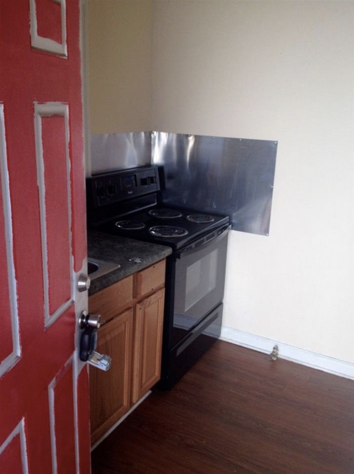 838 E Lenoir St, Raleigh, NC 27601