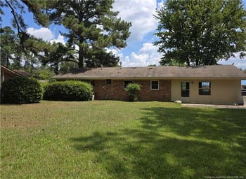 838 Montclair Rd, Fayetteville, NC 28314