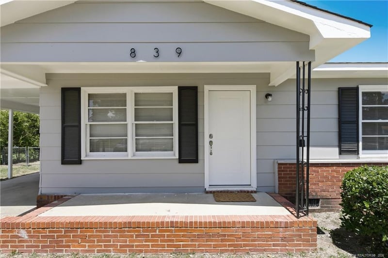 839 Fresno Dr, Fayetteville, NC 28303