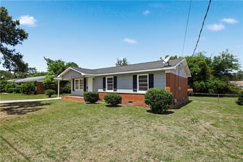 839 Fresno Dr, Fayetteville, NC 28303