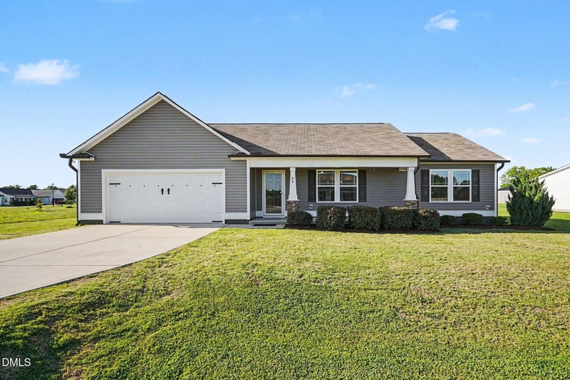 84 Beaver Tavern Dr, Benson, NC 27504