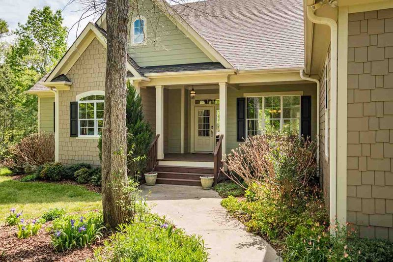 84 Blue Jay Ct, Pittsboro, NC 27312