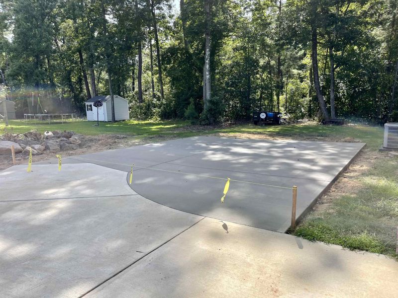 84 Cherryhill Dr, Four Oaks, NC 27524