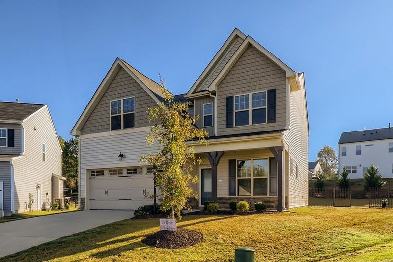 84 E Copenhaver Dr, Clayton, NC 27527