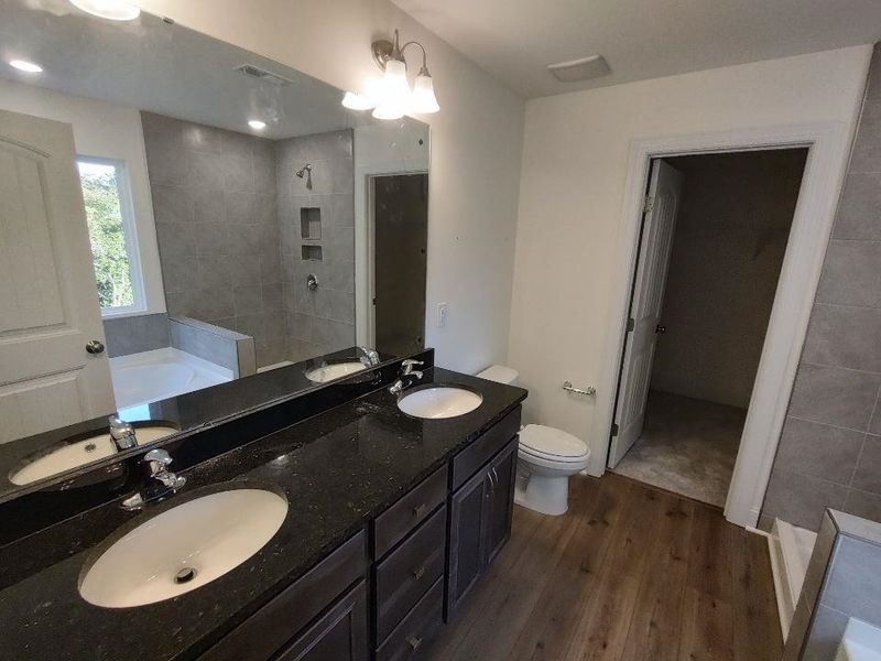 84 Dove Valley Cir, Garner, NC 27529