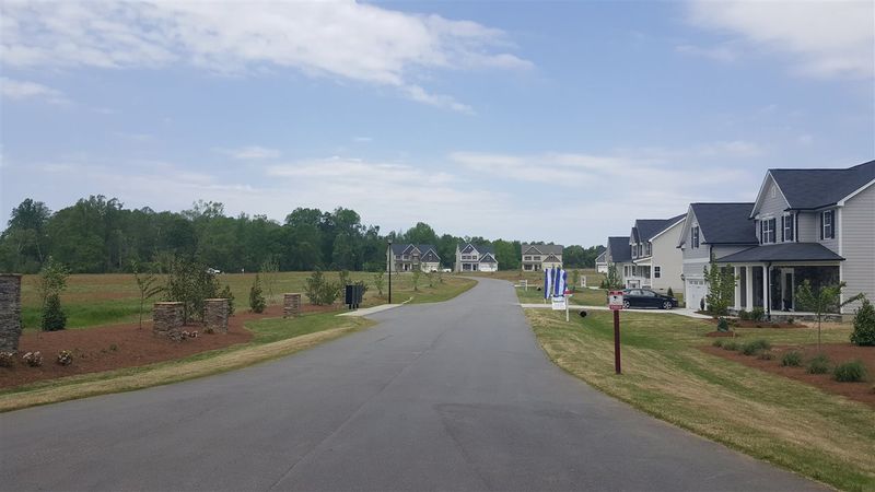 84 Fieldsview Dr, Garner, NC 27529