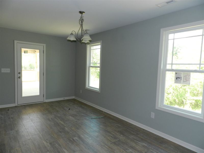 84 Highcroft Cir, Benson, NC 27504