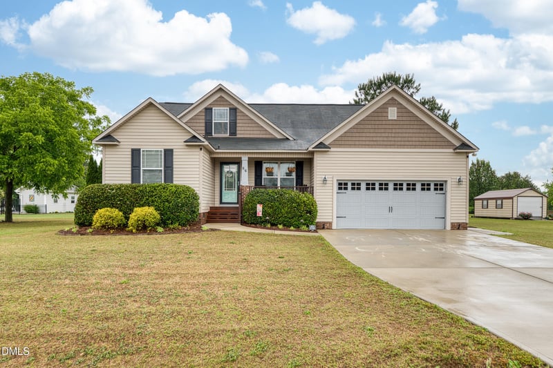 84 Langdon Farms Dr, Smithfield, NC 27577