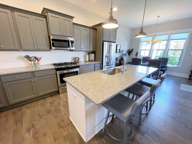 84 Monarch Trl, Chapel Hill, NC 27516