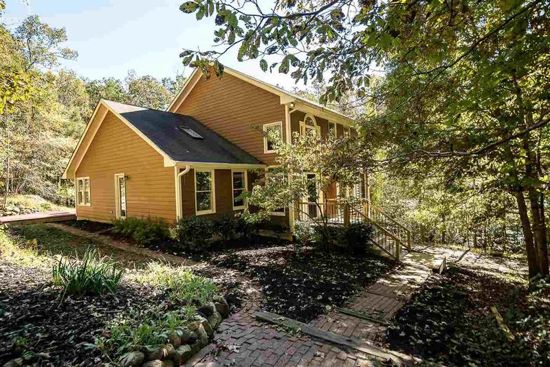 84 Orchard Vw, Chapel Hill, NC 27517
