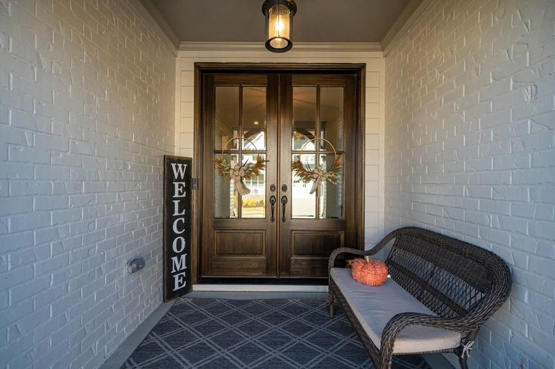 84 Post Oak Rd, Chapel Hill, NC 27516