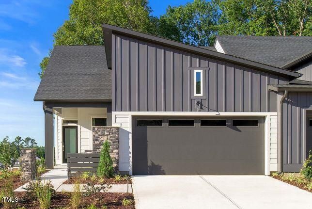 84 Prospect Pl, Pittsboro, NC 27312
