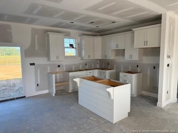 84 Turlington Ldg, Dunn, NC 28334