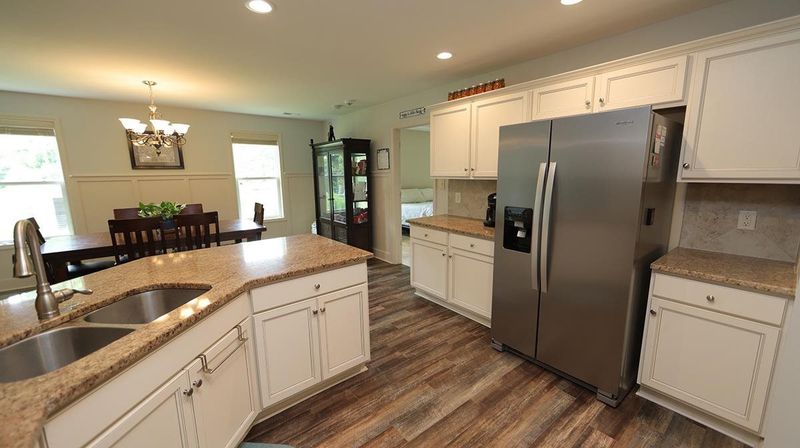 84 Willard Wood Rn, Benson, NC 27504
