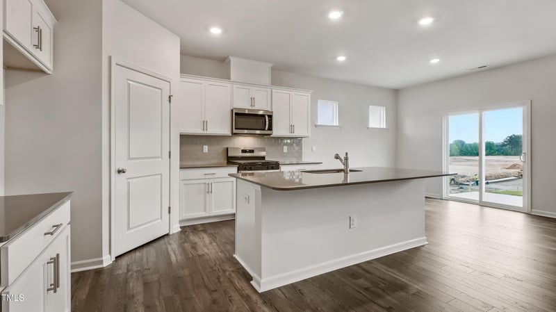 840 Comice Pear Way, Willow Springs, NC 27592