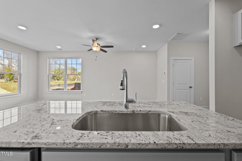 840 Pryor St, Mebane, NC 27302