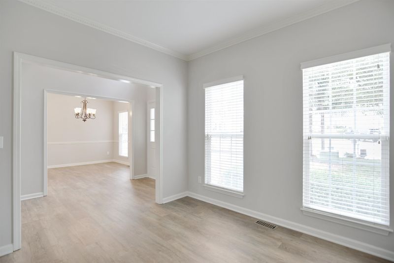 8400 Astwell Ct, Raleigh, NC 27615