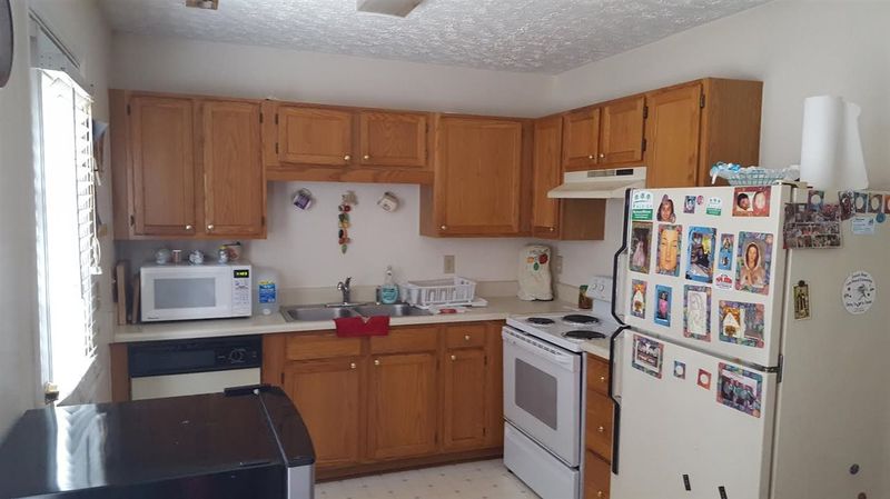 8400 Longfield Dr, Raleigh, NC 27616