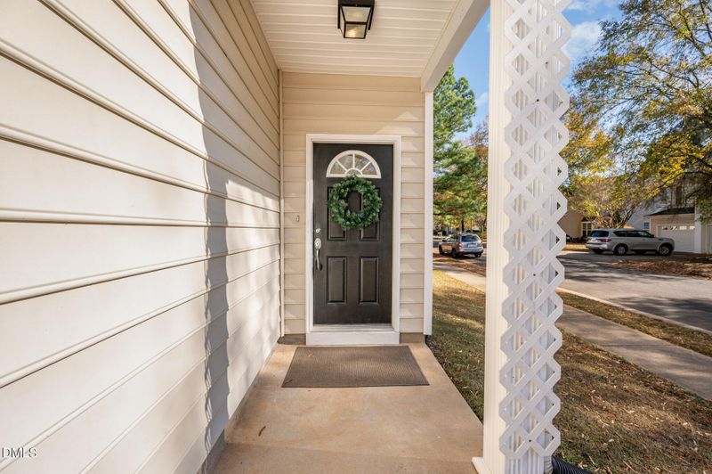 8400 Whisper Ridge Pl, Raleigh, NC 27613