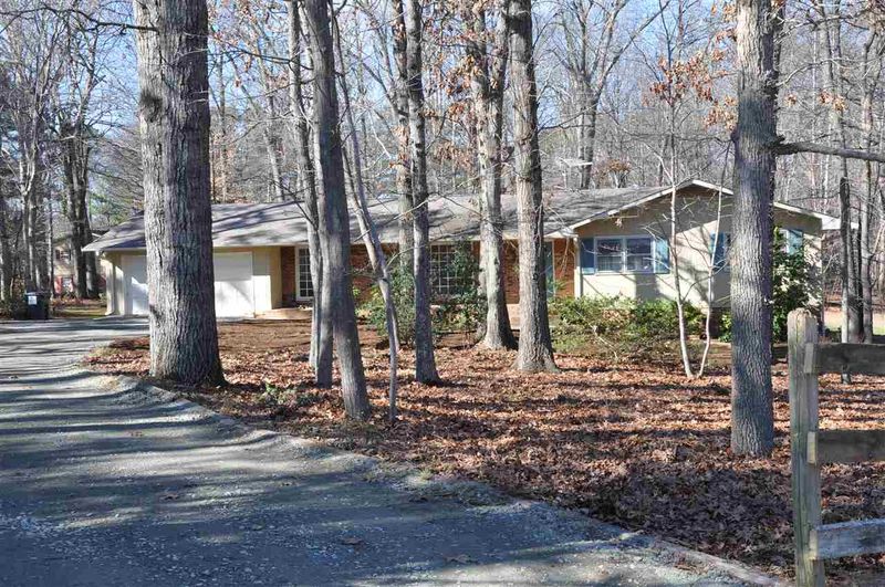 8401 Azalea Pl, Raleigh, NC 27613