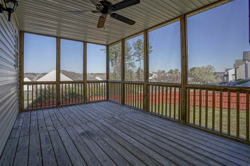 8401 Bratt Ave, Wake Forest, NC 27587