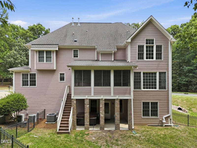 8401 Chelridge Dr, Wake Forest, NC 27587