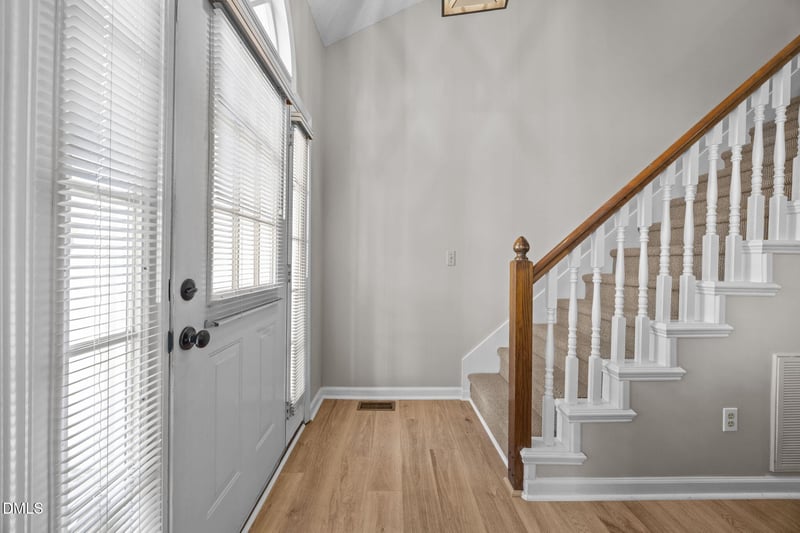 8401 Framingham Ct, Raleigh, NC 27615