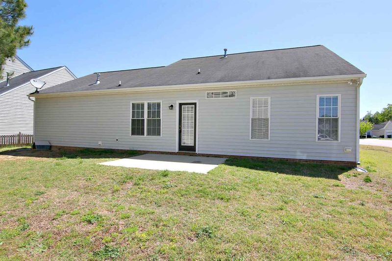 8401 Neuse Timbers Ct, Raleigh, NC 27616