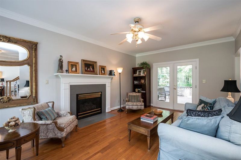 8401 Southbriar Dr, Raleigh, NC 27606