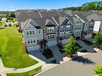 8403 Garnet Rose Ln, Raleigh, NC 27615