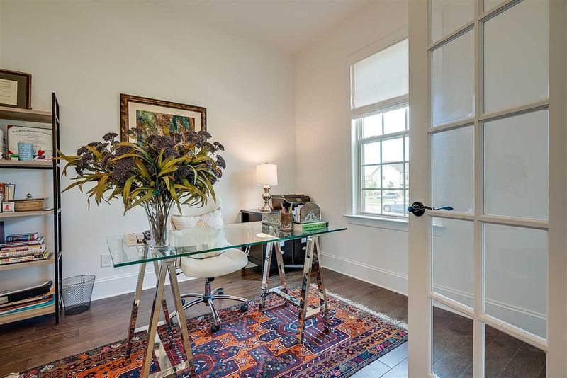 8404 Rosiere Dr, Cary, NC 27518
