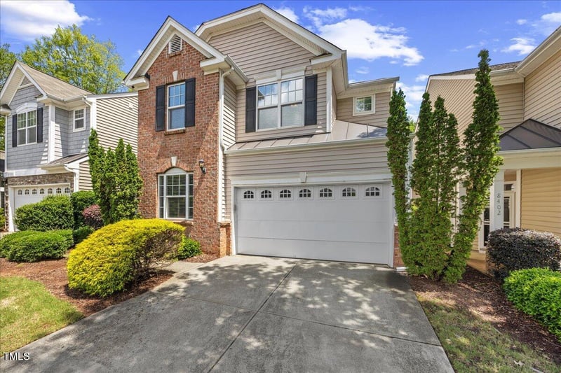 8404 Split Stone Ln, Raleigh, NC 27613