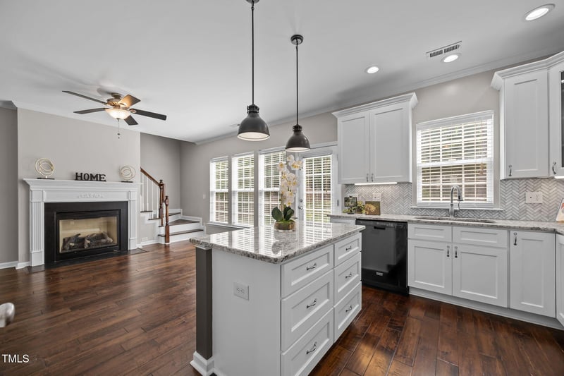 8404 Stone Mason Dr, Raleigh, NC 27613