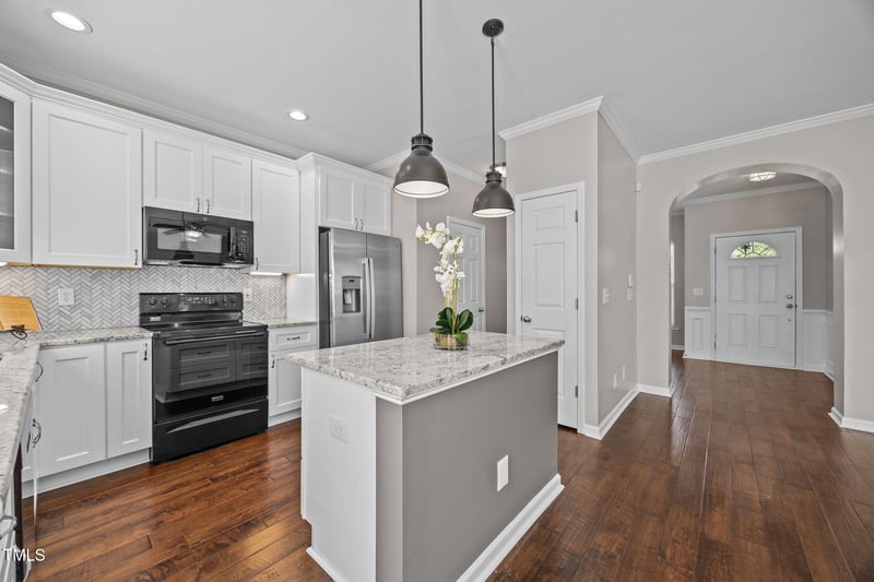 8404 Stone Mason Dr, Raleigh, NC 27613