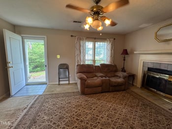 8405 Falcon Crest Cir, Angier, NC 27501