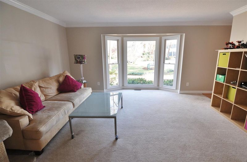 8405 Summersprings Ln, Raleigh, NC 27615