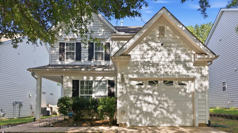 8405 Whisper Ridge Pl, Raleigh, NC 27613