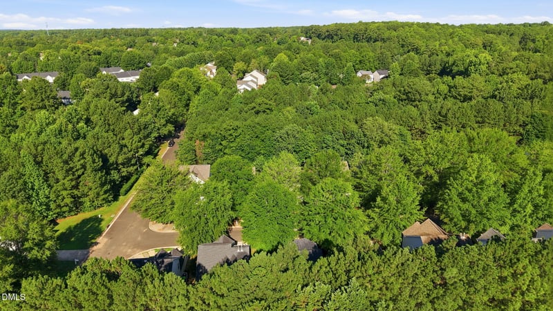 8405 Whisper Ridge Pl, Raleigh, NC 27613