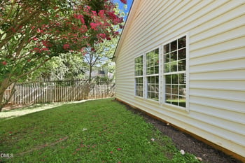 8405 Whisper Ridge Pl, Raleigh, NC 27613