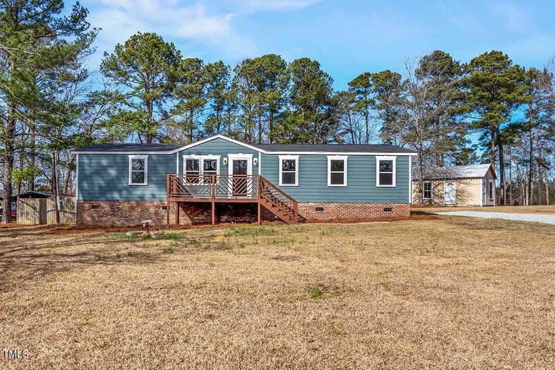 8406 Settlers Hill Rd, Willow Springs, NC 27592
