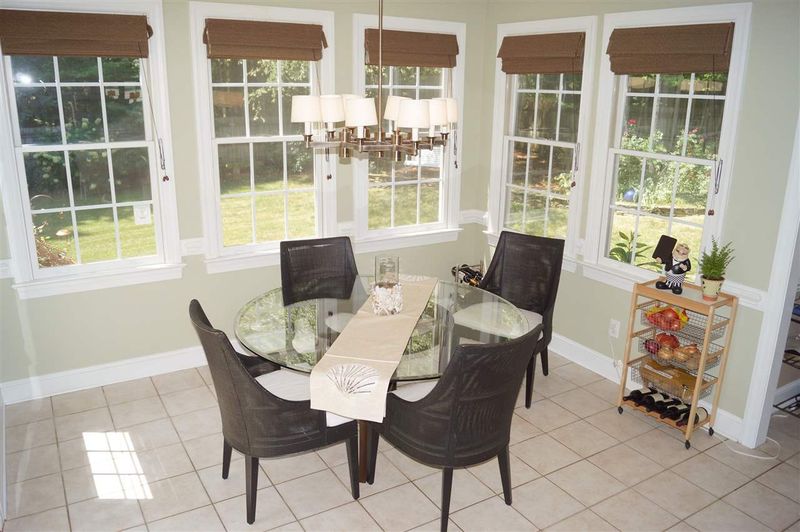 8407 Buck Crossing Dr, Durham, NC 27707